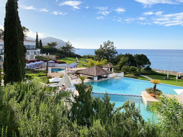 מלונות בפאפוס לזוגות